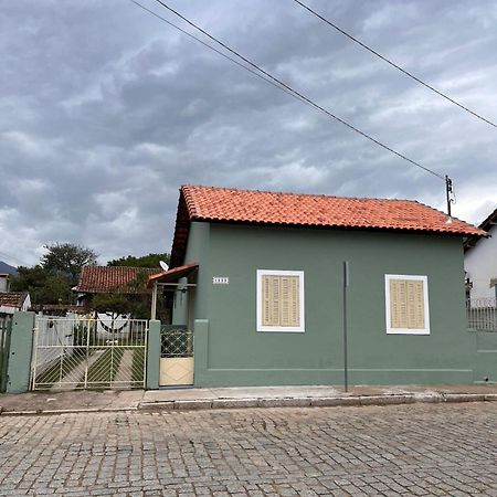 Casinha Verde Паса-Куатру Экстерьер фото